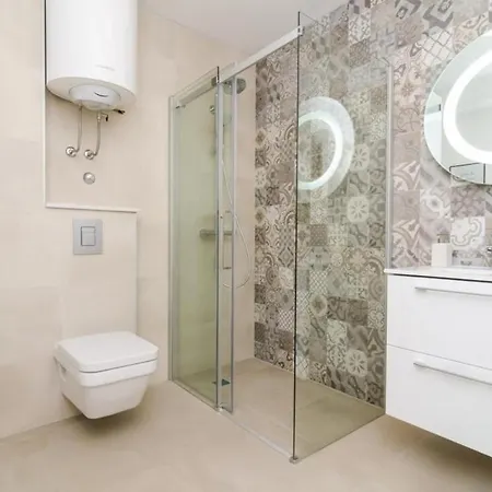 Aldo - Premium One Bedroom With Balcony And Partial Sea ... * تْسافتات